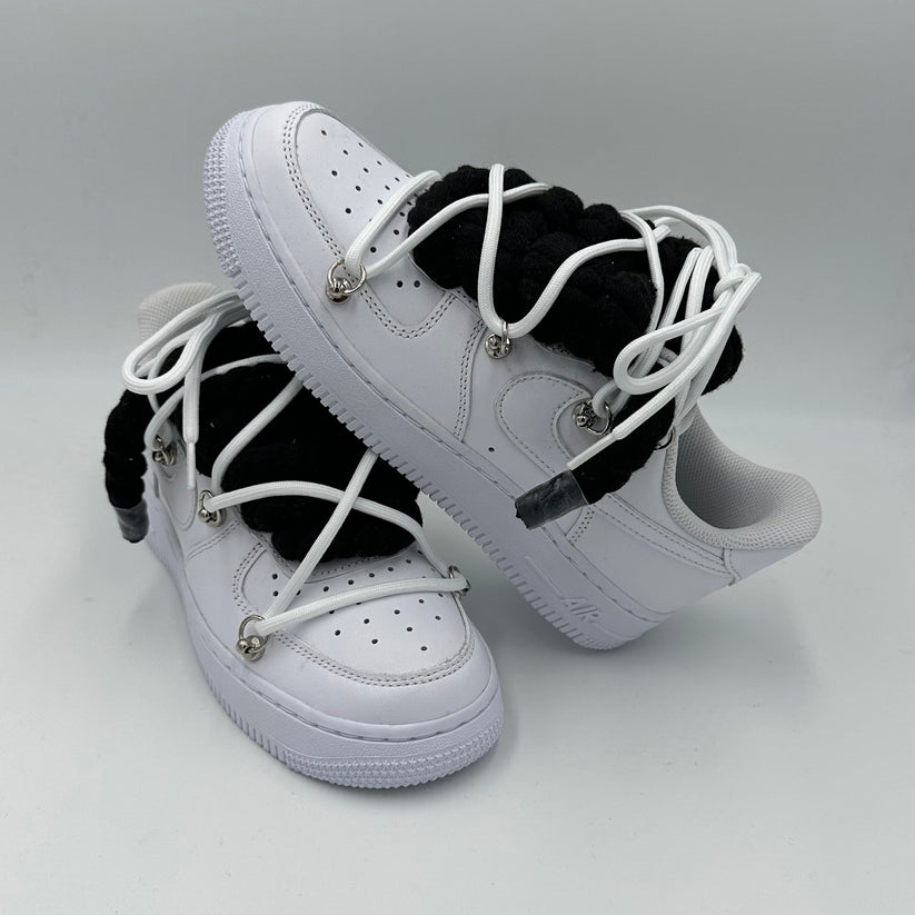 Nike Air Force 1 “Lacci in corda nera” Tripla bianca – EV8 SoCal